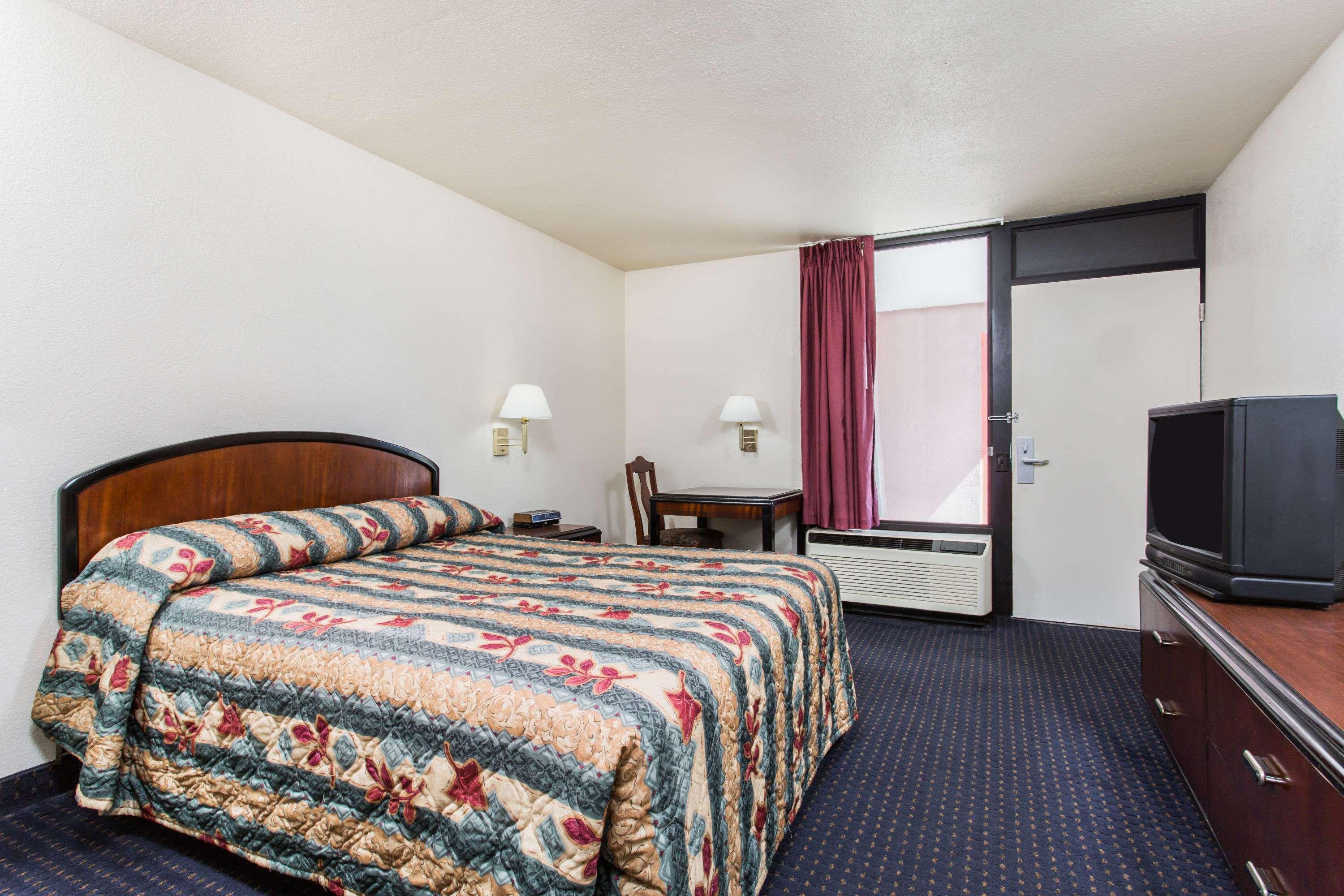 Knights Inn Virginia Beach Lynnhaven Buitenkant foto