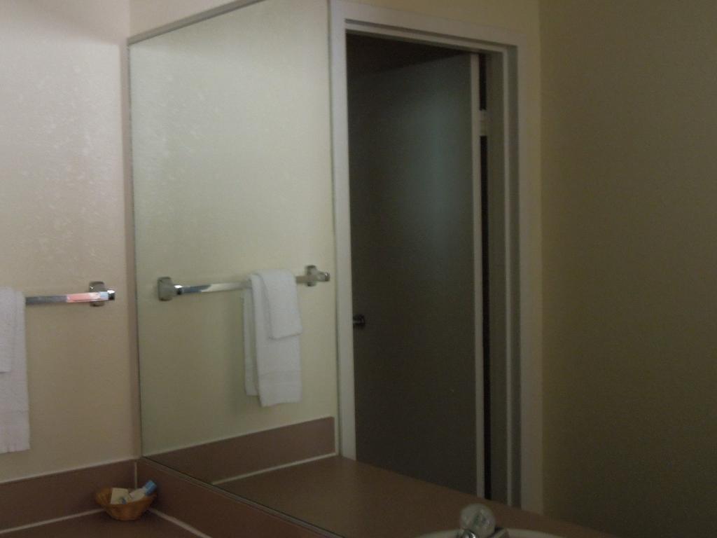 Knights Inn Virginia Beach Lynnhaven Buitenkant foto